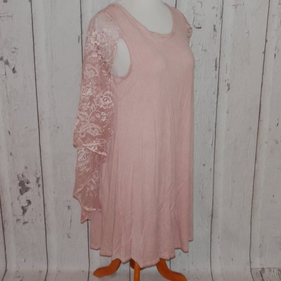 Andree by UNIT Women's Large Light Pink Lace Attached Cape Casual Dress 3560 - Picture 2 of 9